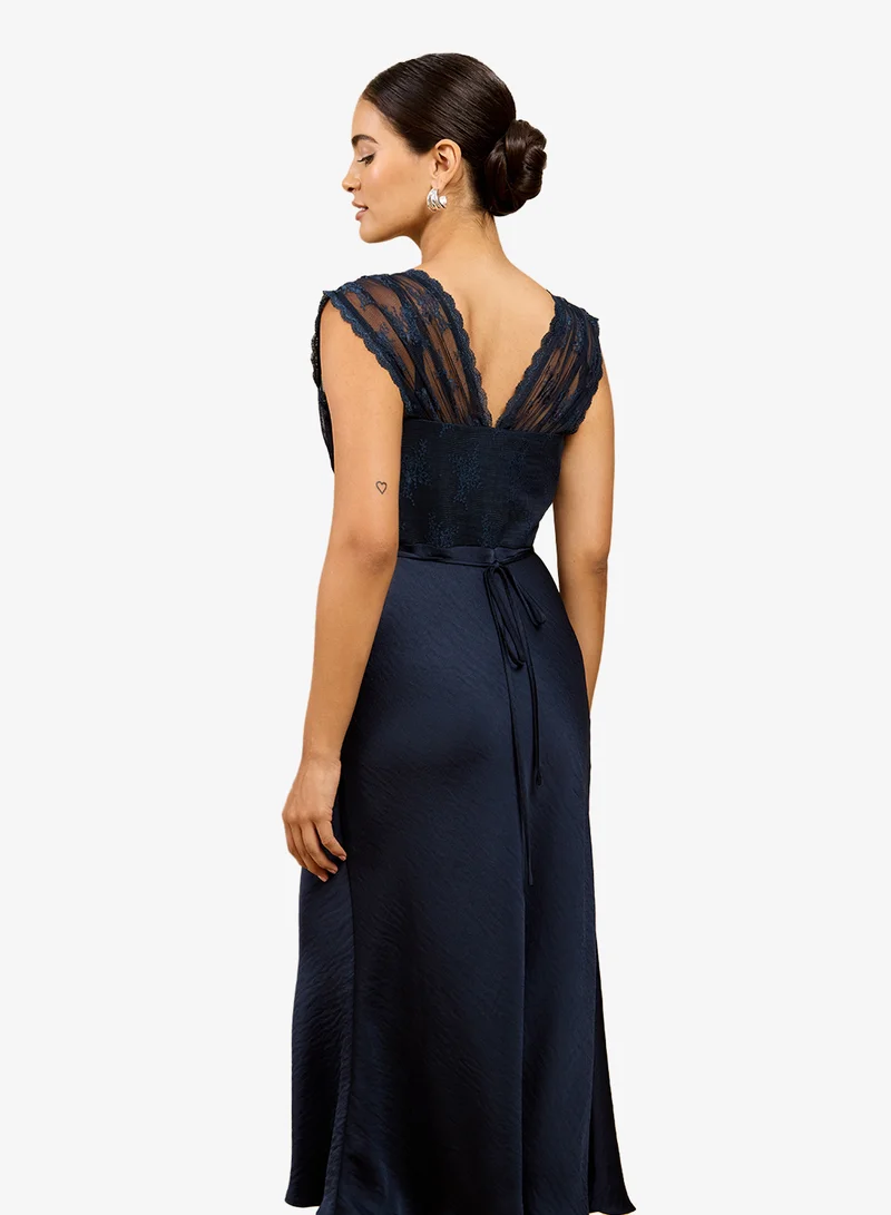 ليتل مسترس فستان ميدي من الساتان والدانتيل بلون كحلي